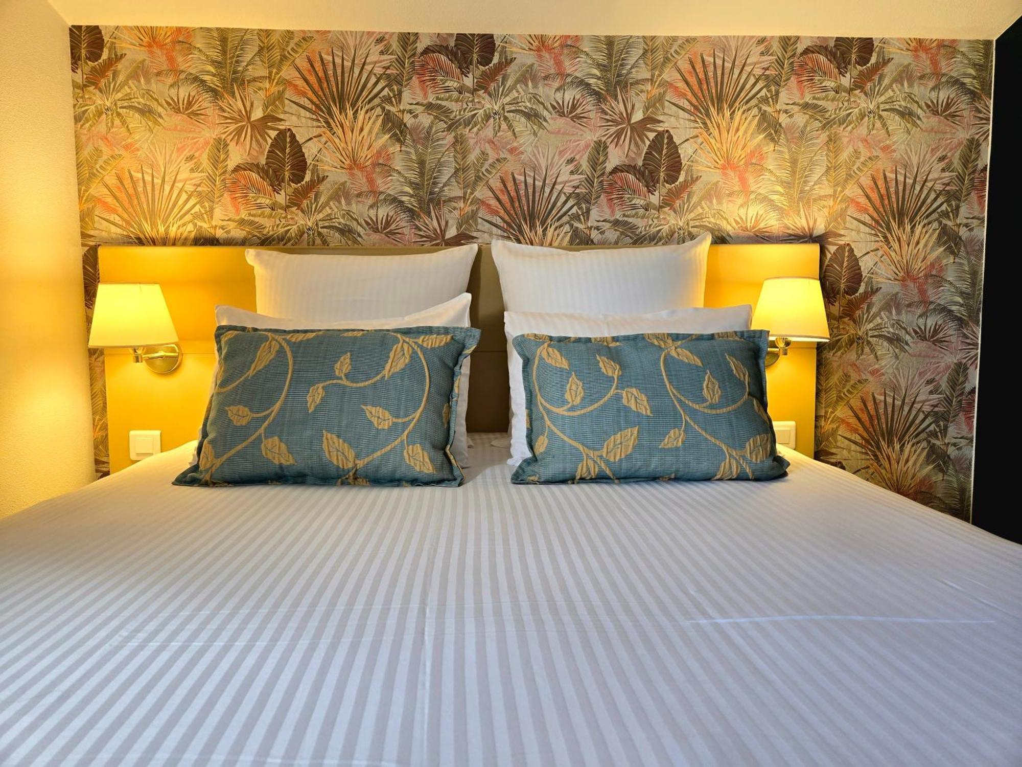 Hotel Le Saint-Genies Uzès Zewnętrze zdjęcie