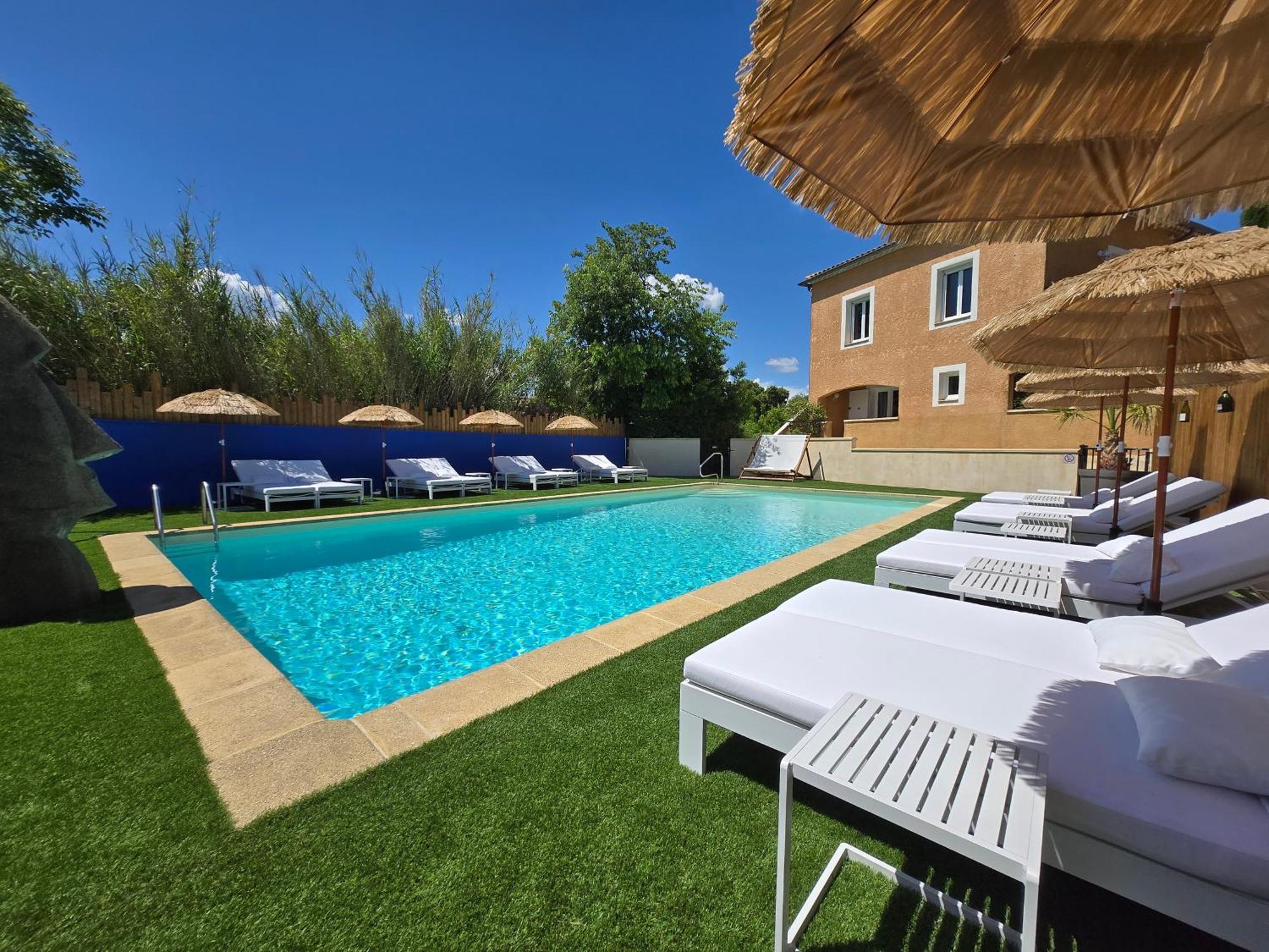 Hotel Le Saint-Genies Uzès Zewnętrze zdjęcie